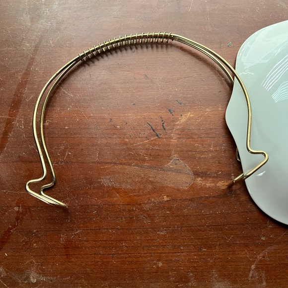 Vintage Luster ware candy tray/ basket. Made in Japan. 7” Romeo and Juliet - Picture 3 of 4